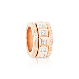Tamara Comolli - CURRICULUM VITAE 77 Ring princess cut Diamonds